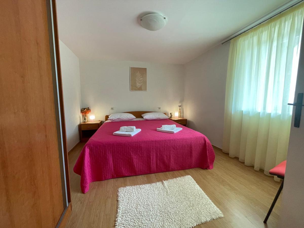 Apartment Benky Pican Exterior photo